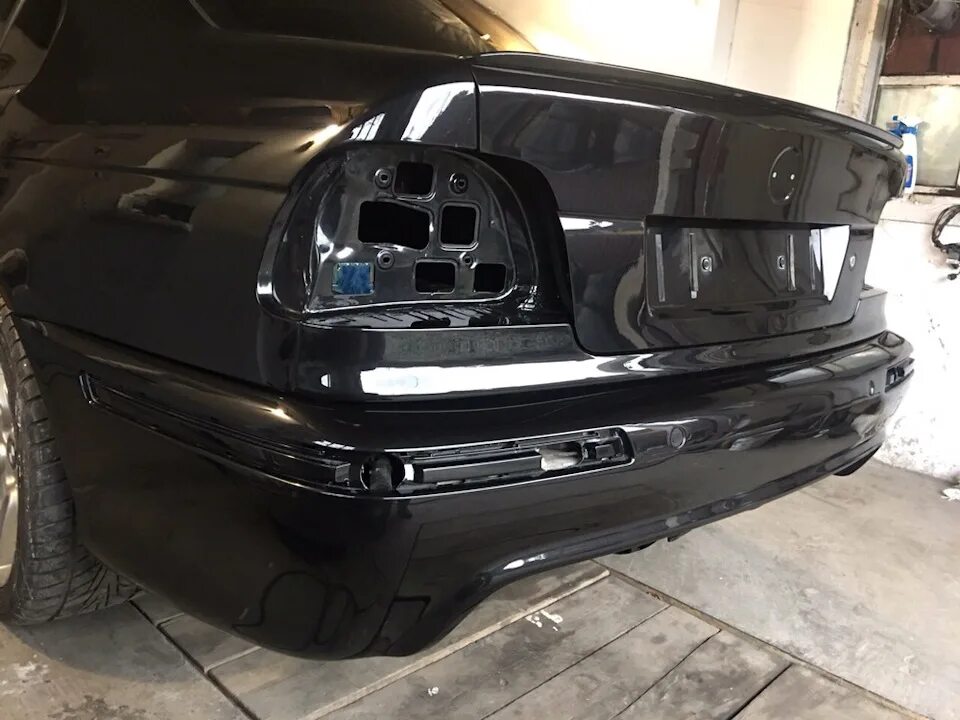 Бампер е 39 м. Бампер м5 е39. bmw e39 задний бампер. задний м бампер бмв е39. задний м бампер е39.