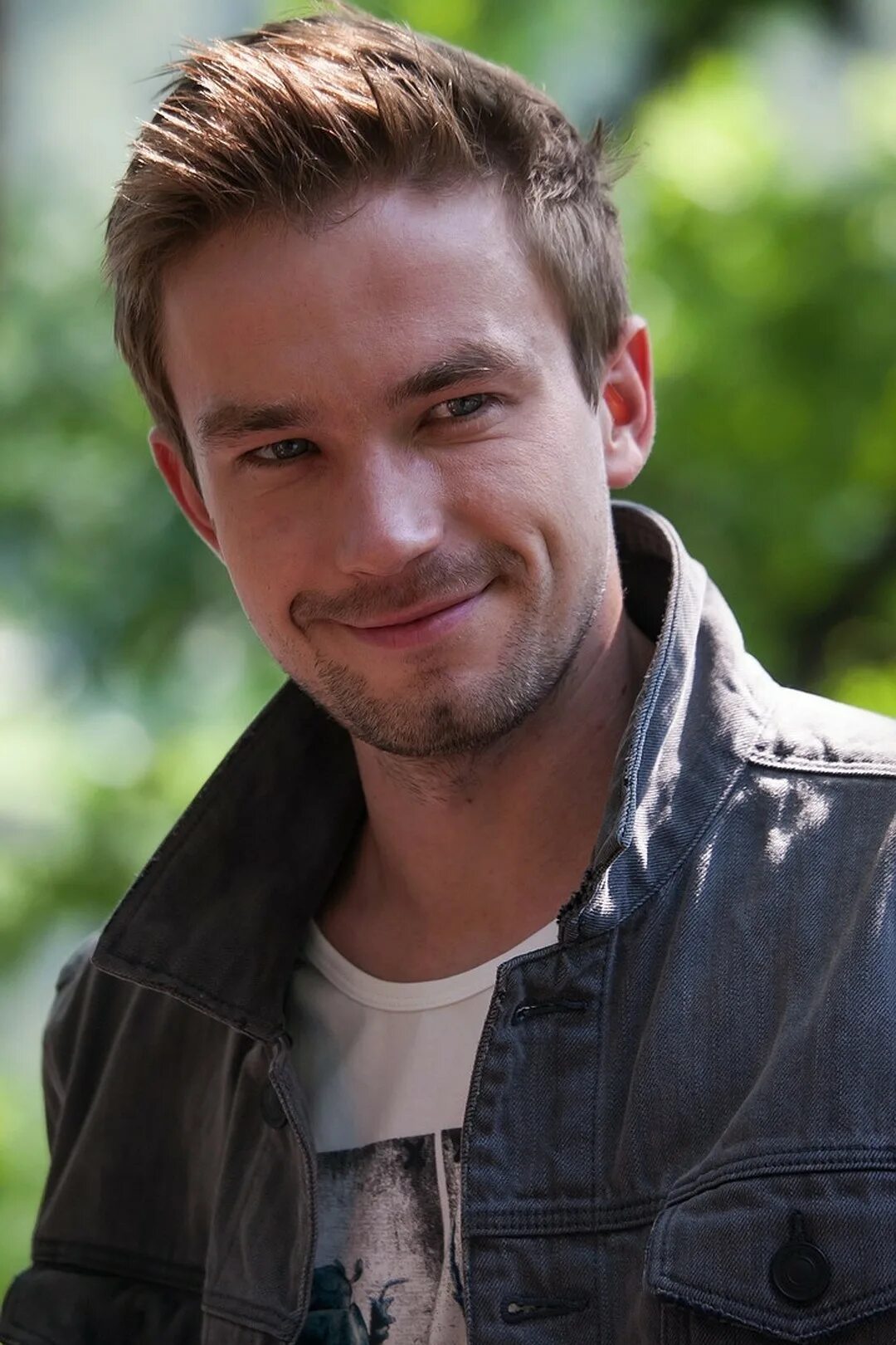 Какой молодой актер был. Какой молодой актер был. Константин давыдов 2021. Александр андреевич петров. Александр андреевич петров.