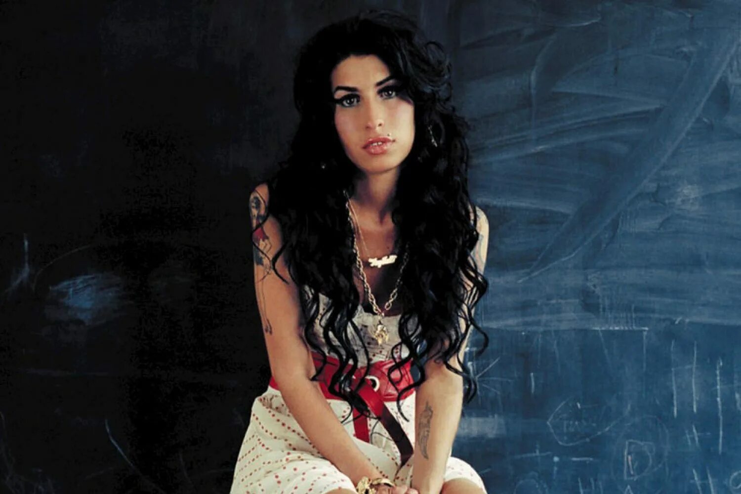 Back black песня amy winehouse. Back black песня amy winehouse. Back black песня amy winehouse. Amy winehouse back to black обложка. Back black песня amy winehouse.