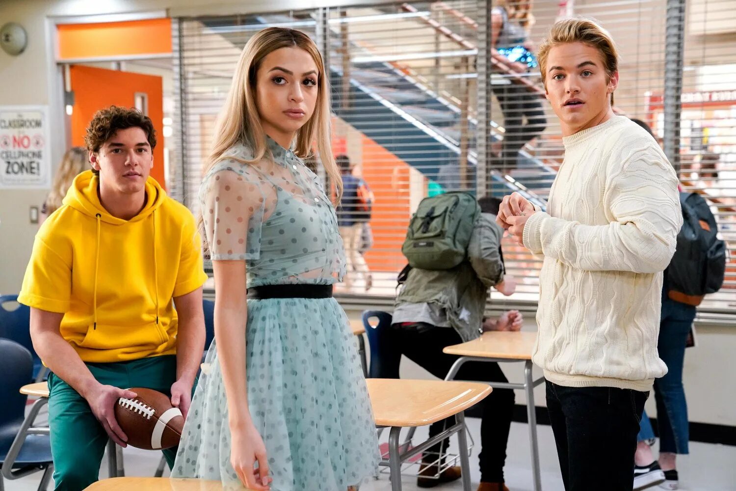 Saved by the bell. Спасённые звонком сериал. спасённые звонком сериал 2025. основательница the bell.