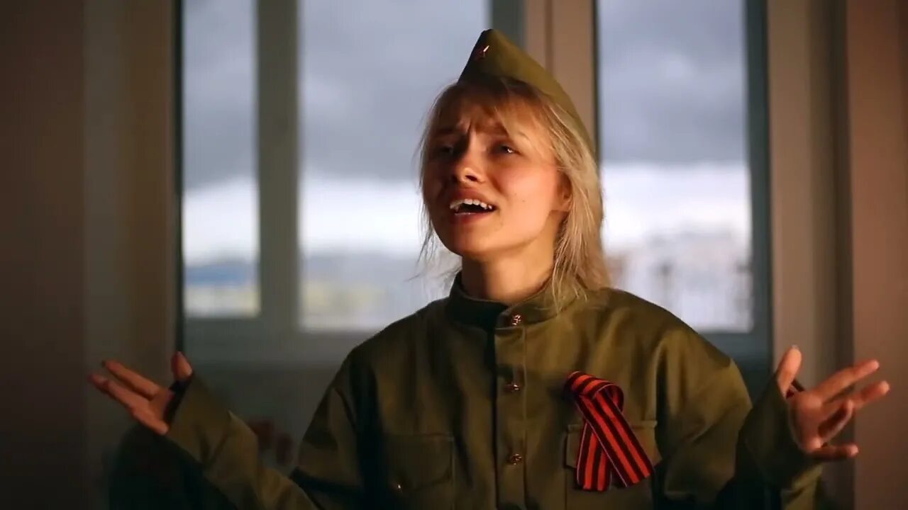 Смуглянка поет девочка. Саша капустина. саша капустина смуглянка. саша капустина фото. саша капустина поет.