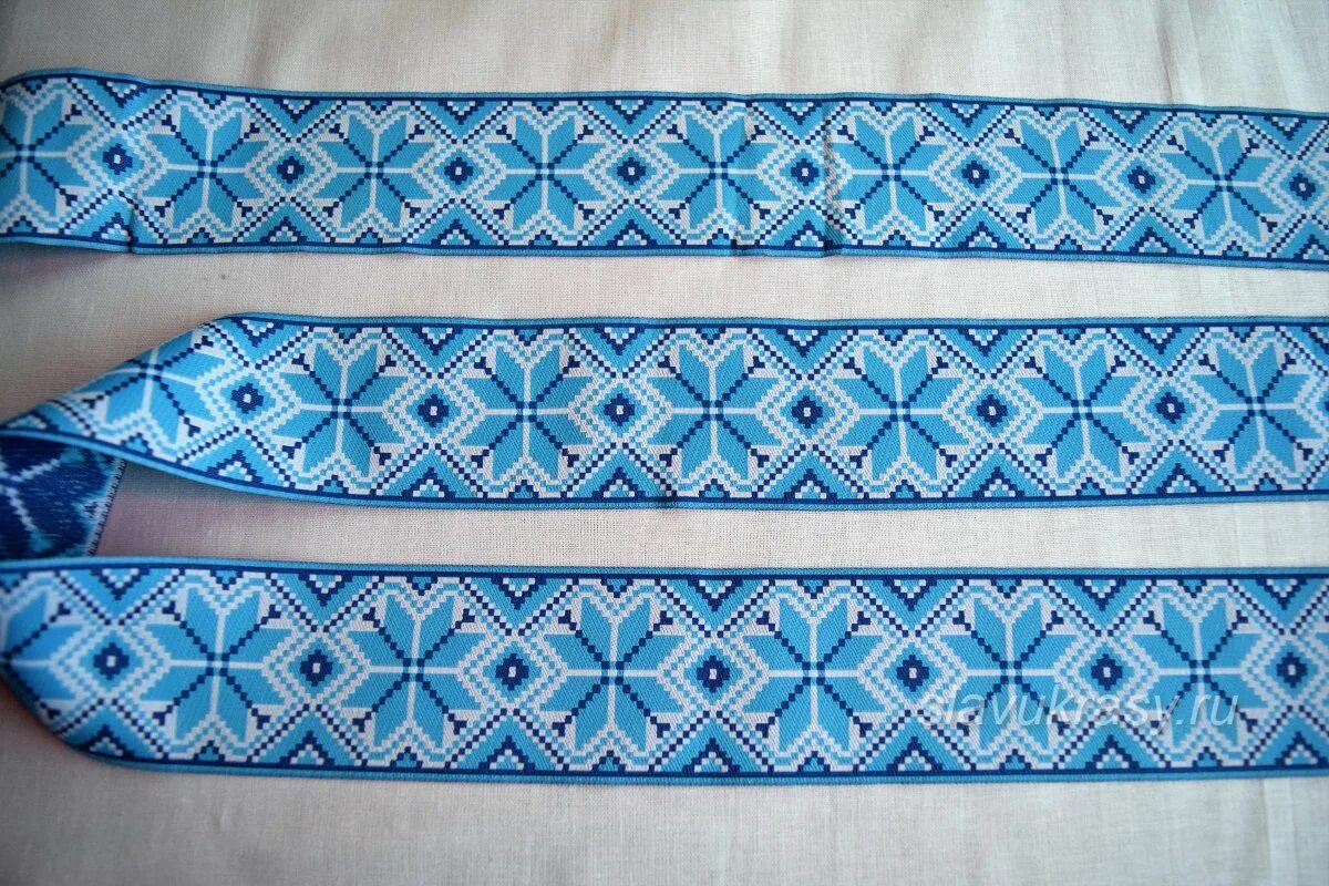 тесьма со славянским узором. болгарская ткань. ткань славянские узоры. славянские украсы интернет. тесьма с мексиканским узором.