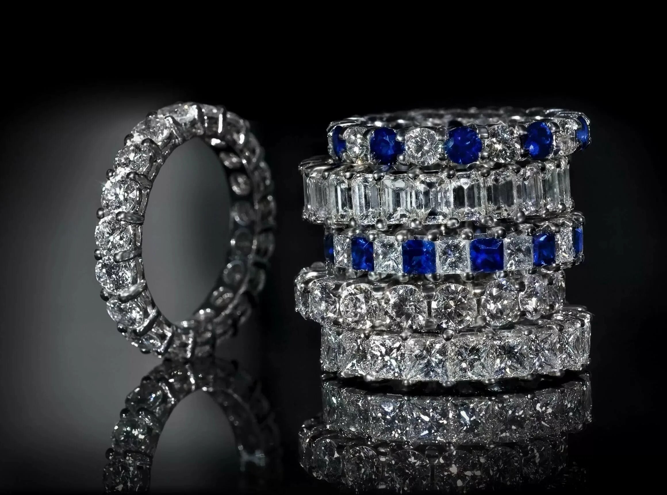 Украшения с бриллиантами first class diamonds. Ювелирные украшения. Бриллиантовые украшения. Красивые ювелирные украшения. Ювелирные украшения с бриллиантами.