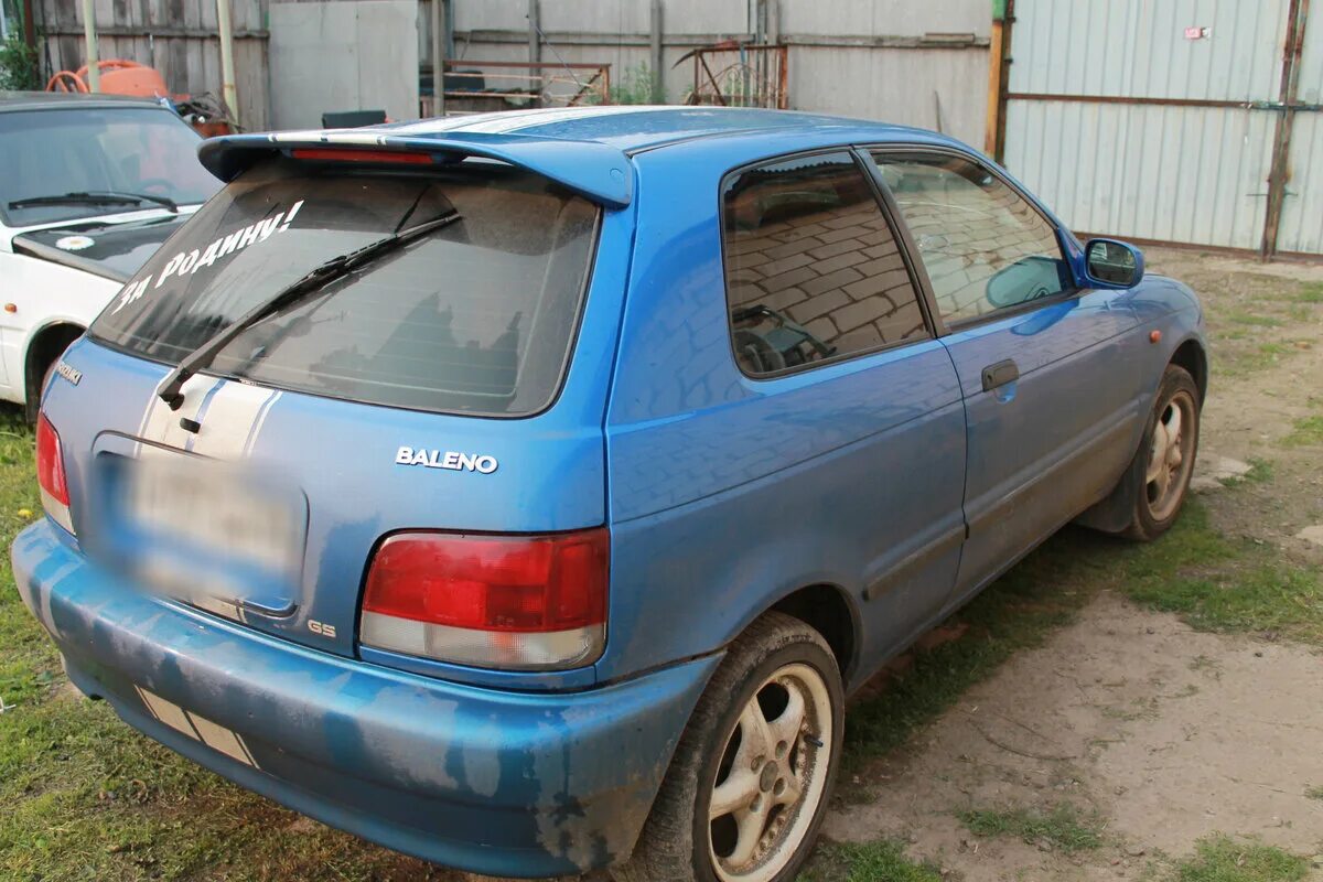 Сузуки Балено 1999. Сузуки Балено 1999 хэтчбек. Suzuki Baleno 1999 универсал. Suzuki Baleno 1999 хэтчбек.