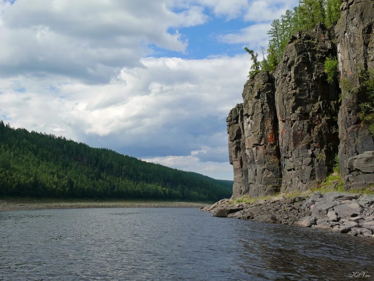 Тур в красноярском крае. Река Тунгуска Красноярский край. Подкаменная Тунгуска. Район Подкаменной Тунгуски. Подкаменная Тунгуска Красноярск.