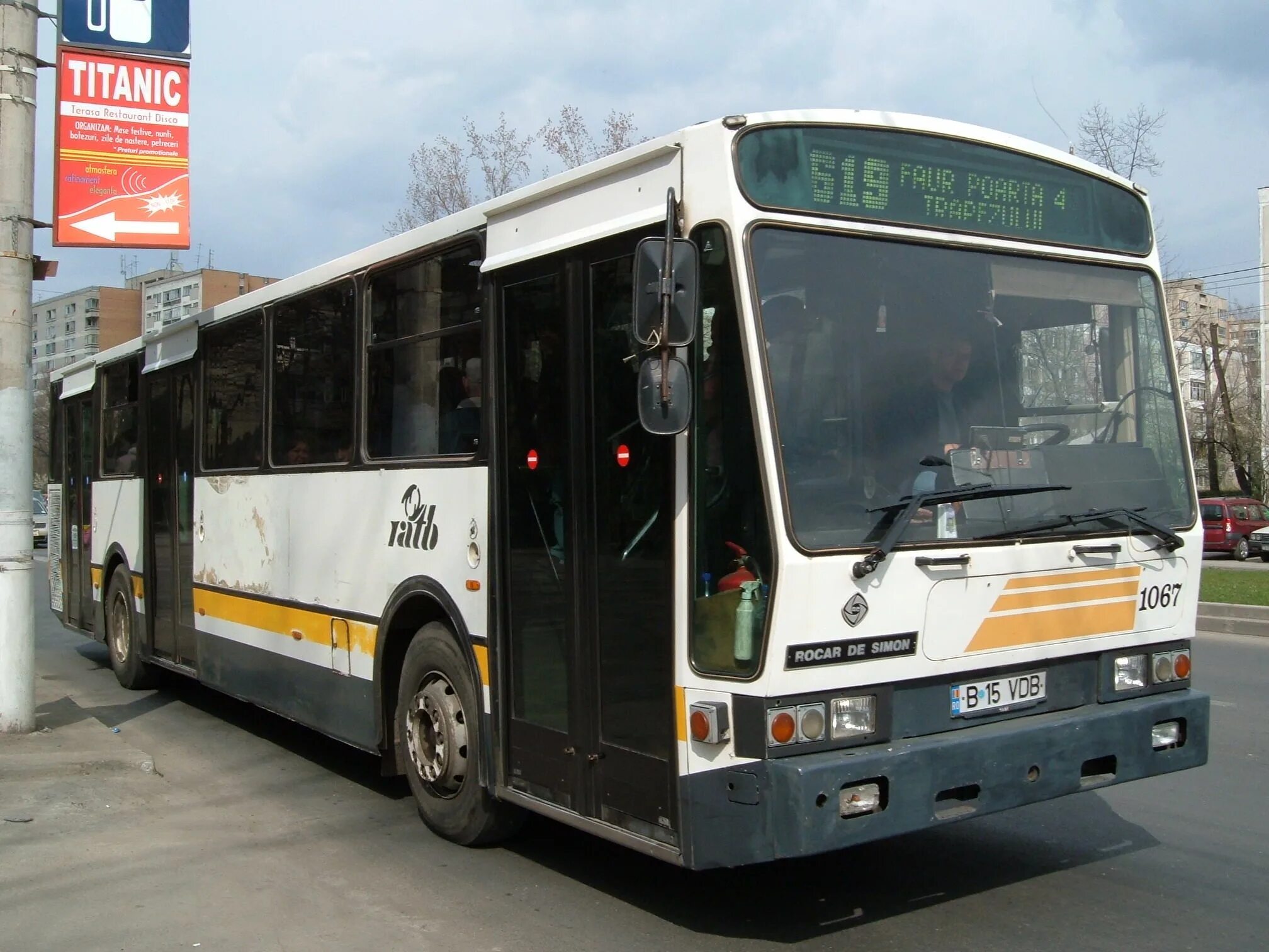 Автобус москва строгино. Автобус 1067. Автобус 713. 1067 Автобус Захарково. Автобус 713 Москва.