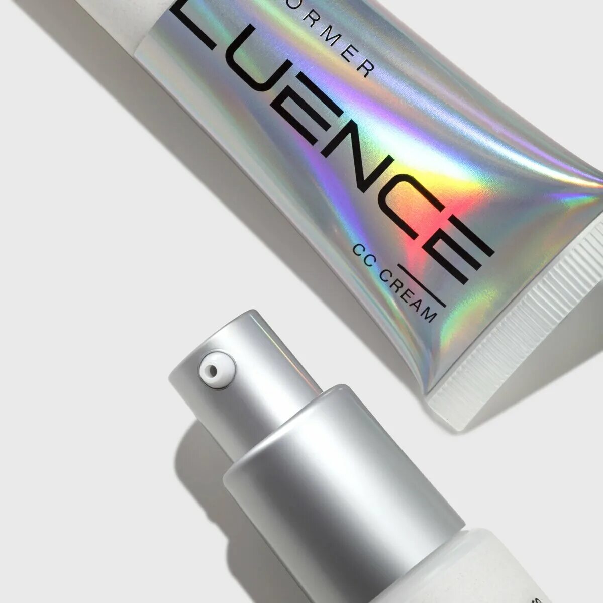 Influence beauty cc крем skin transformer. Influence beauty cc крем skin transformer. Инфлюенс сс крем оттенки. Крем influence transformer skin. Вв крем influence.