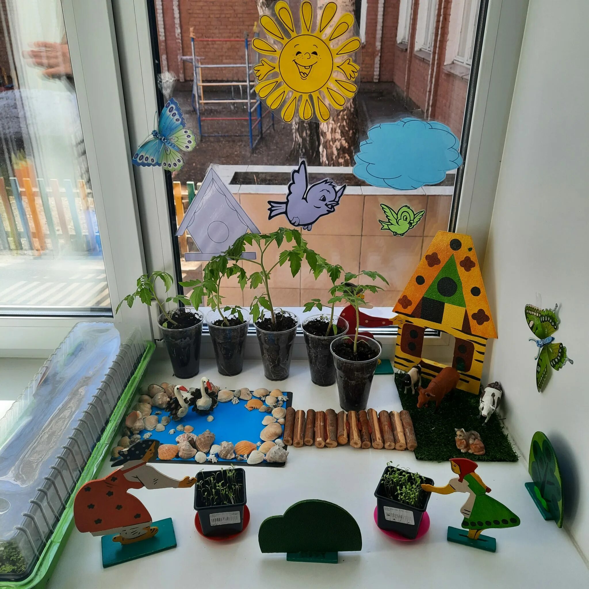 огород на подоконнике. огород на окне в детском саду. огород на окне в детском саду. огород на подоконнике в детском саду. огород на окне в детском саду.