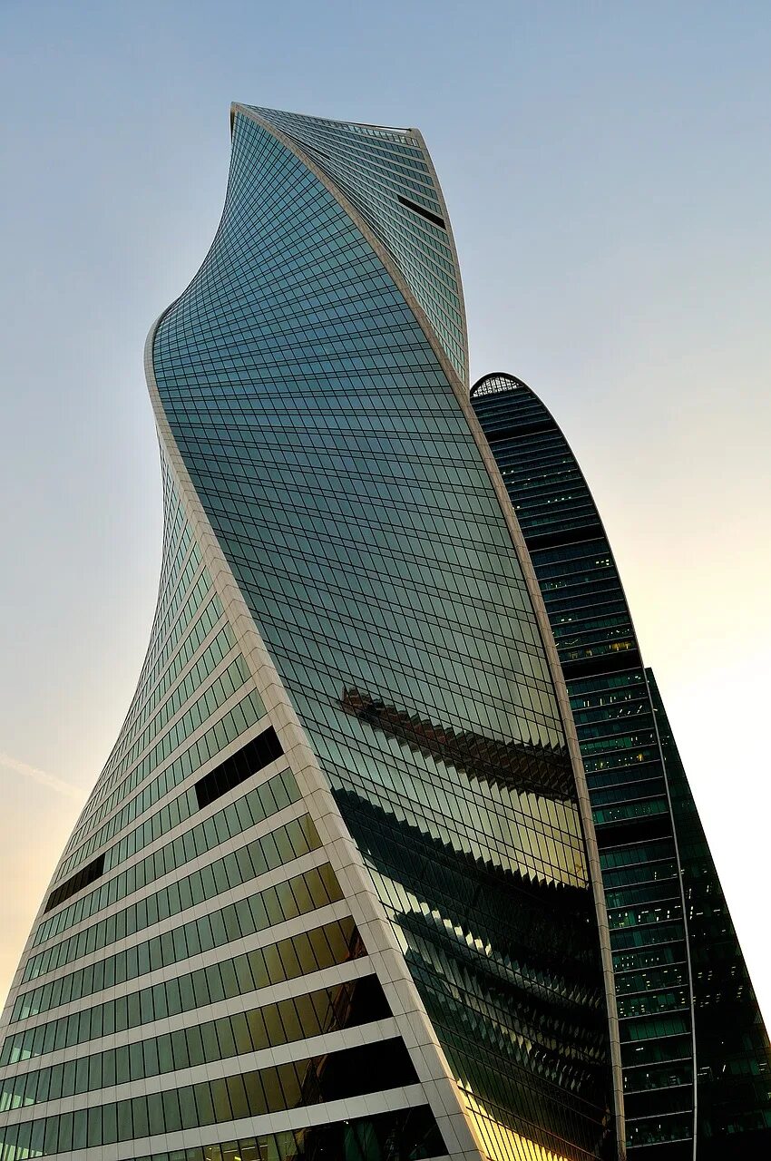 Часовня кадетов академии ввс сша. Конструкции в архитектуре. Каких либо зданий или сооружений. Центр гейдара алиева заха хадид. Фрэнк гери достопримечательности.