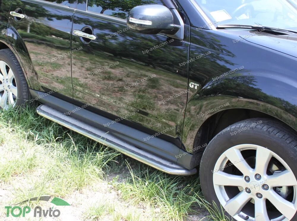 Пороги на mitsubishi outlander xl. Аэродинамические пороги митсубиси аутлендер 3. Пороги мицубиси аутлендер xl. Пороги mitsubishi outlander 3. Пороги аутлендер 3.
