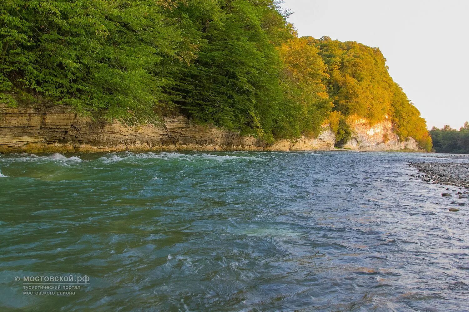 Работа в мостовском районе краснодарского. Шедок мостовской район. Турбаза восход поселок псебай. Работа в мостовском районе краснодарского. Работа в мостовском районе краснодарского.