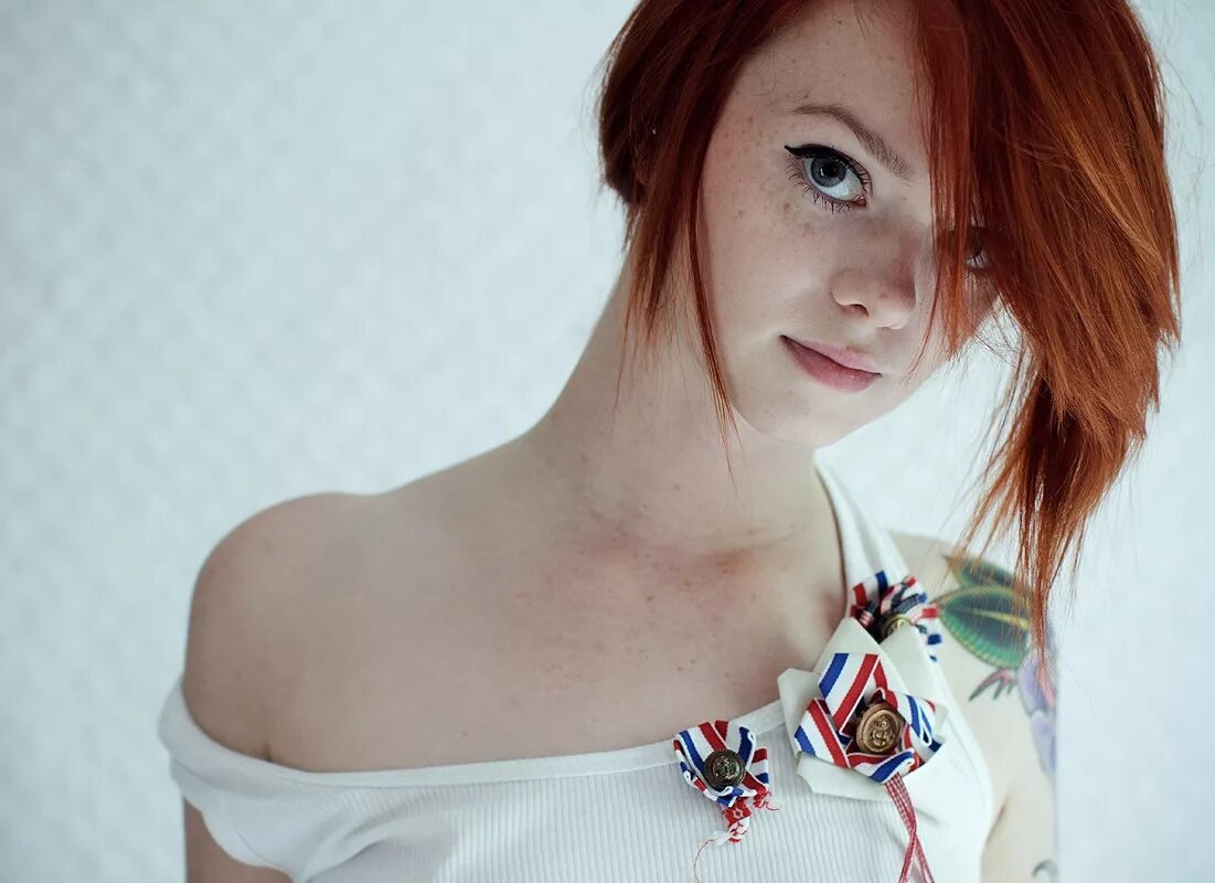 Lass Suicide. Julie Kennedy. Julie Kennedy хот. Няша 18