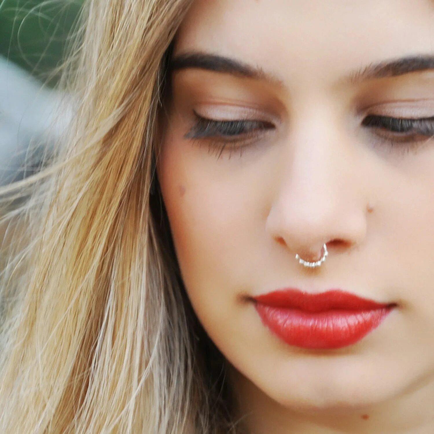 Blonde piercing. Септум Наташа Гончарова.