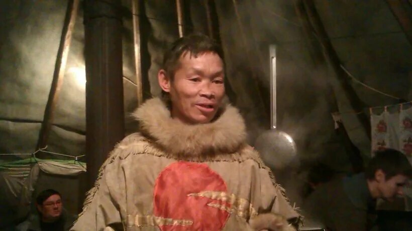 Шаманка спб. Шаман в петербурге. Шаман в петербурге. Шаман в питере. Шаман в петербурге.