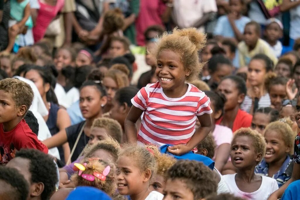 Население островов россии. Меланезийцы с Соломоновых островов. Жители Меланезии Соломоновы острова. Соломоновы острова население. Народ меланезийцы.