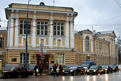 Большая пироговская 4