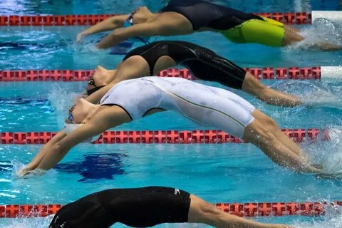 куче всеотдайност безразличие water polo swimsuit malfunction нищожен разсмивам 