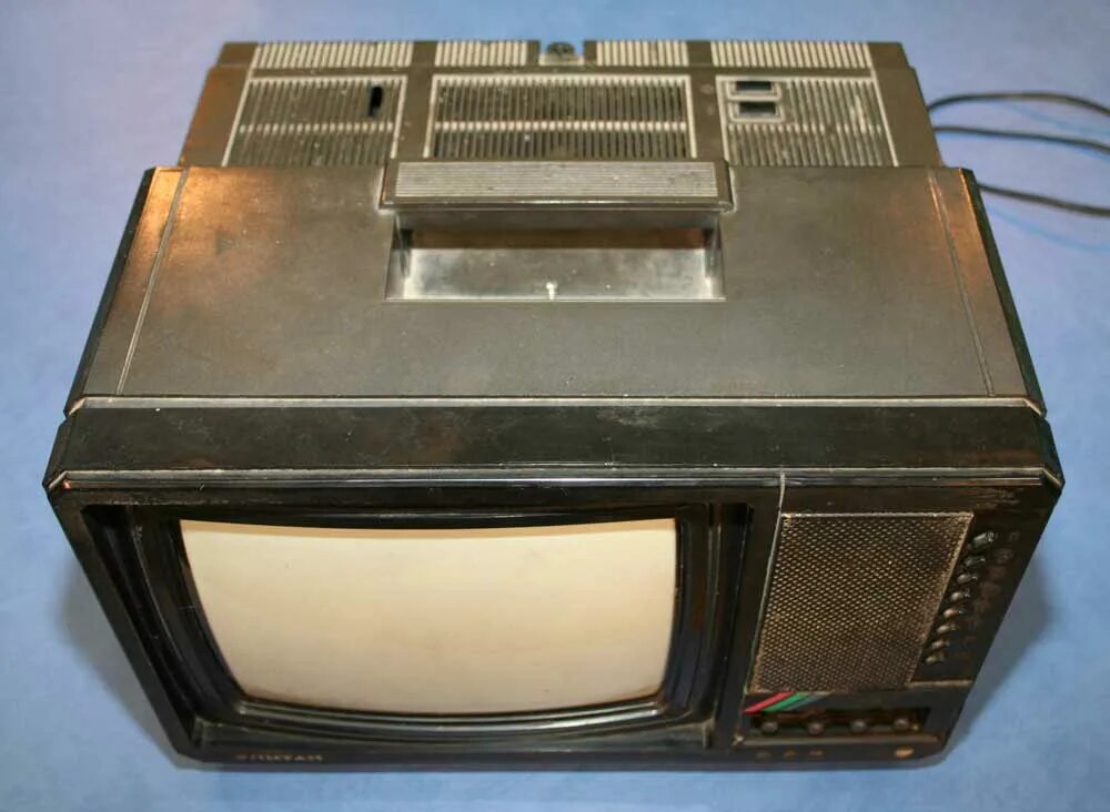 Elitan icm 20602. Elitan icm 20602. Биплан по-2 бомбардировщик. Телевизор орта 34 тб-405 д. Сб 2м-100.