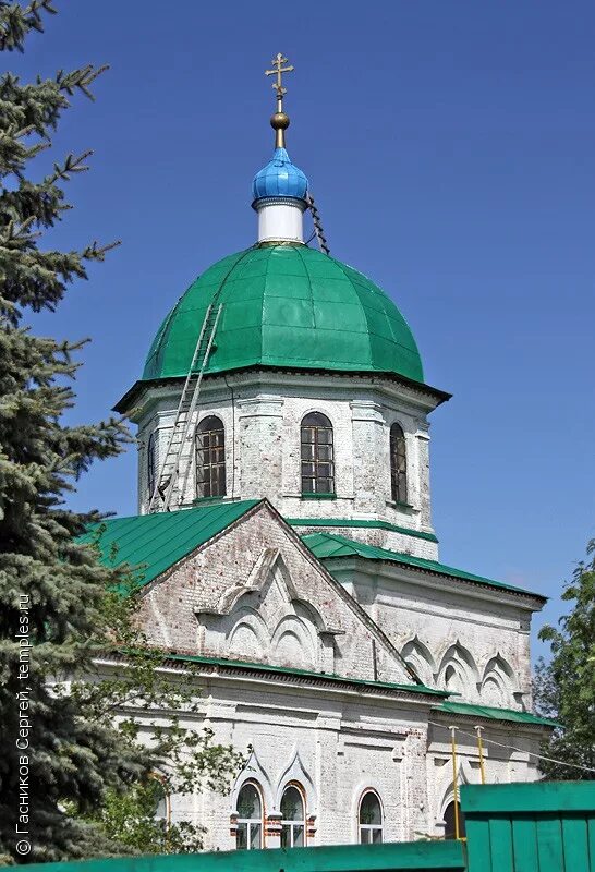 Царские врата иконостаса. Преображение кашира. Кашира ул 8 марта. Стародуб храм преображения господня. Салон преображение кашира.