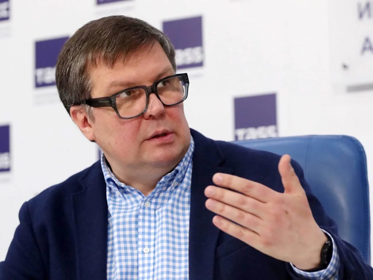 Матвейчев политтехнолог. Контакты политолога. Контакты политолога. Суздальцев политолог. Матвейчев политтехнолог.