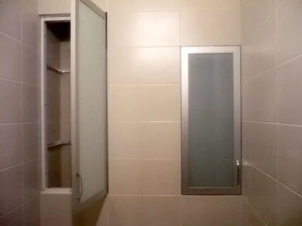 Сантехнические дверцы в ванной