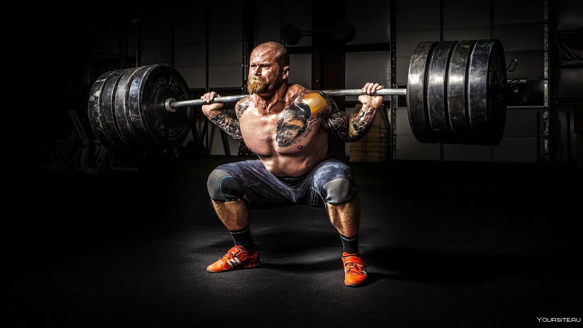 Спортсмен со штангой. Штанга для спорта. Спортсмен со штангой. Спортсмен со штангой. Спортсмен со штангой.