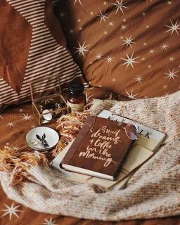 Книга плед