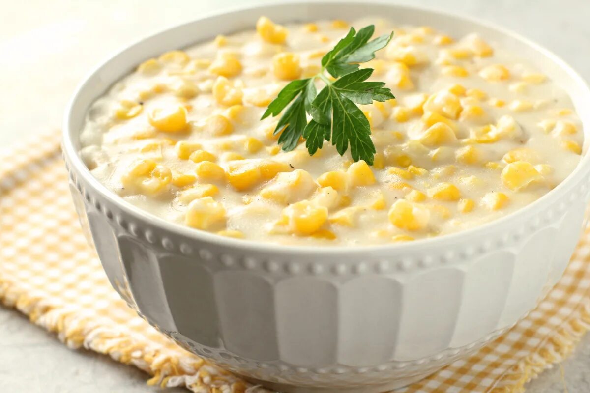 Варёная кукуруза с маслом. Кукуруза с молоком и маслом. Creamed corn. Сахар из кукурузы. Горячая молочная кукуруза.