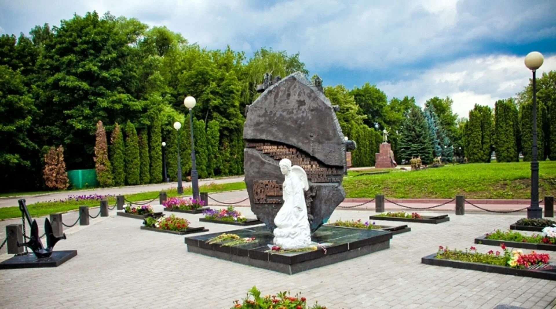 Река тускарь курск. Курчатов успенка. Курск курская область. Знаменская роща курск. Озеро маковье курская область.
