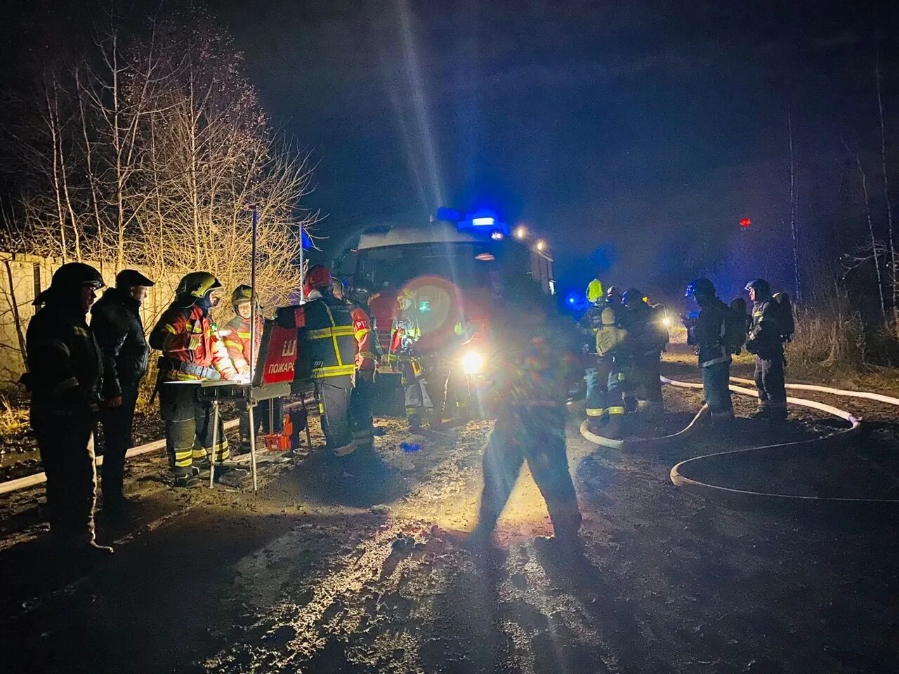 Что взорвалось в санкт петербурге ночью. Что взорвалось в санкт петербурге ночью. Ночной взрыв. Взрыв на народного ополчения 219. Теракт в петербургском кафе.