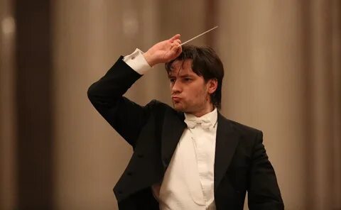 Выпирающий дирижер