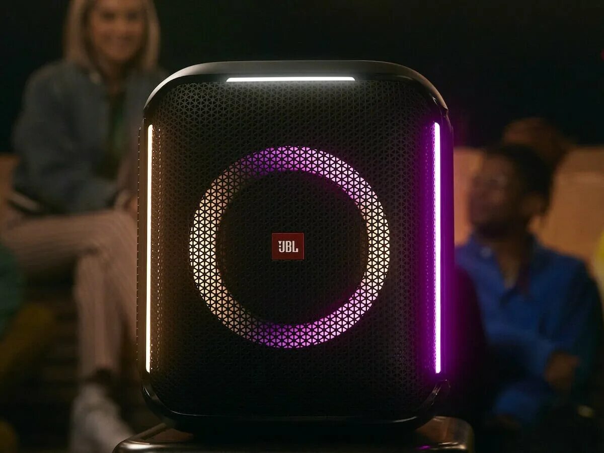 Jbl 100 вт. Колонка jbl partybox encore. jbl pulse 5 2022. jbl partybox encore essential. колонка jbl 2022.