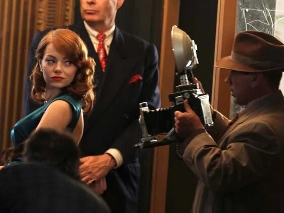 Мафия влюбляется в девушку. Gangster Squad Emma Stone.