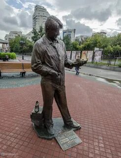 Гена букин памятник