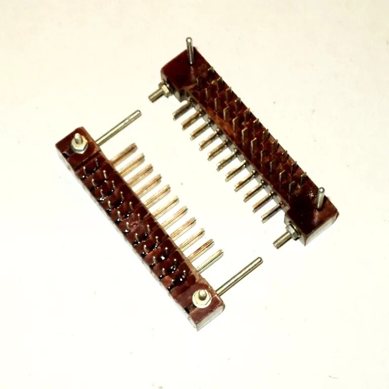 Объединения арм в сети. Мрн32-1 вилка. Рп14-5 вилка. Мрн22-2 розетка. Мрн32-1.