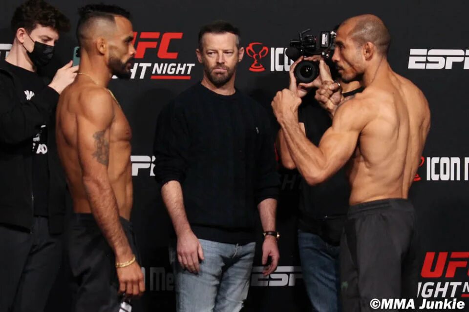 Ufc on espn прямая трансляция. Альдо фонт. joze aldo ufc hall of fame girl. ufc on espn 56 эстебана рибовича.