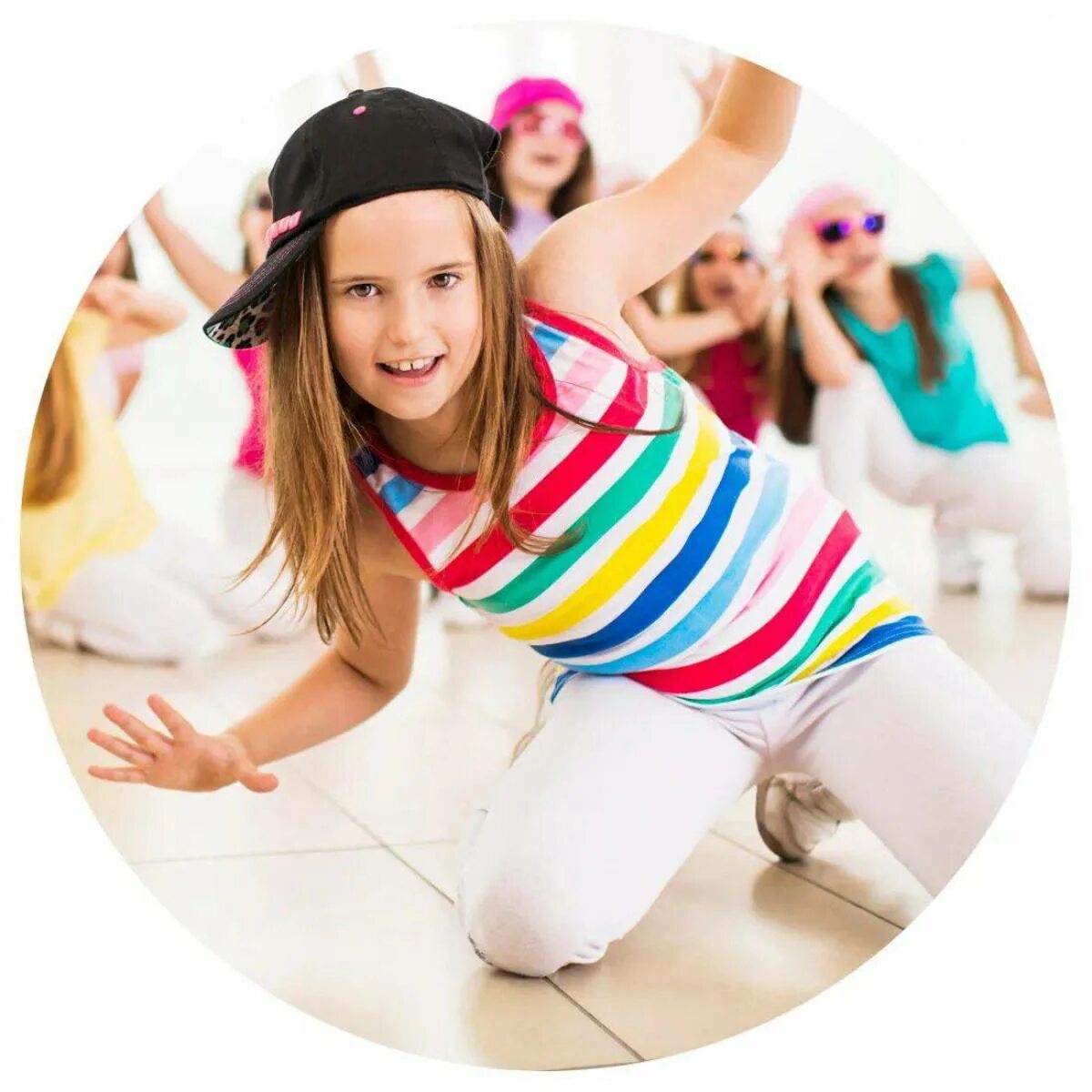 Детские движения современный танец. Современная хореография дети. Детские танцы. Детский фитнес. Современные танцы.