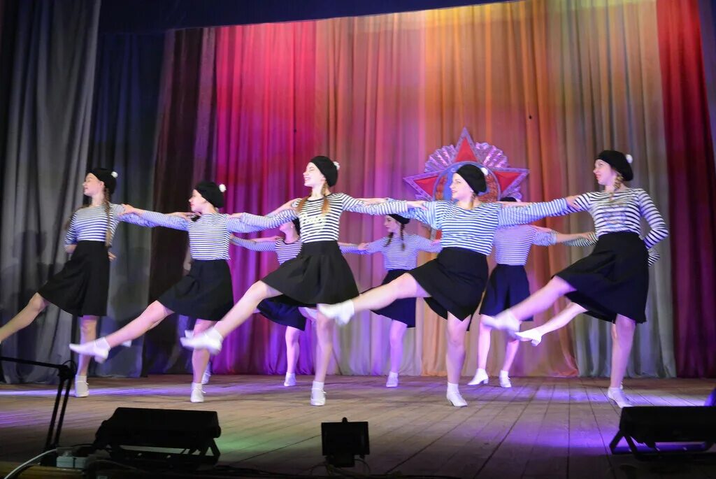 недвижимость арбаж кировская область. стадион арбаж в кировской области. подслушано арбаж барахолка. храм арбажа. арбаж кировская область фото.