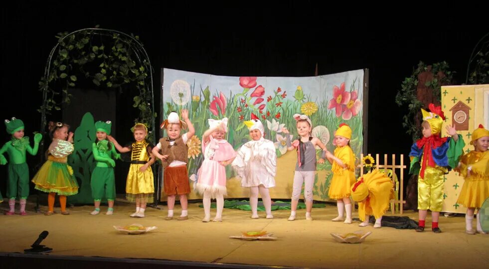 театра тольятти театр дилижанс. элис студия танцев жулебино. детский театр тольятти. театр юного зрителя смоленск. театр пилигрим тольятти.