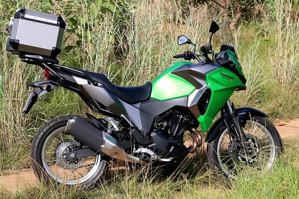 Kawasaki versys-x 300. Кавасаки x300 versus. Versys 300. Версус 300. 2020 kawasaki versys x 300.