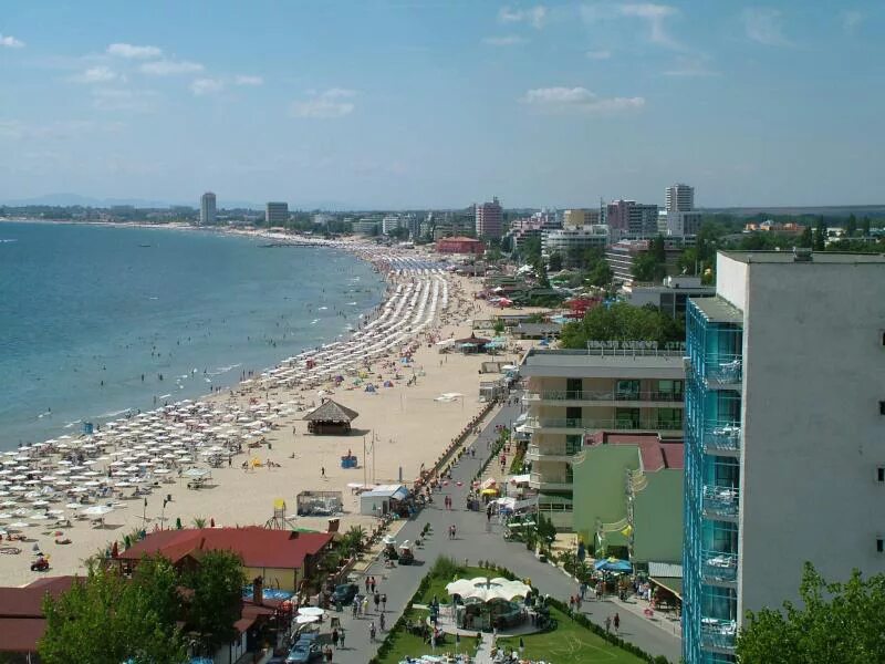 Солнечный берег болгария набережная. Бургас август. Болгария фото. Бургас болгария фото города. Бургас болгария фото города.