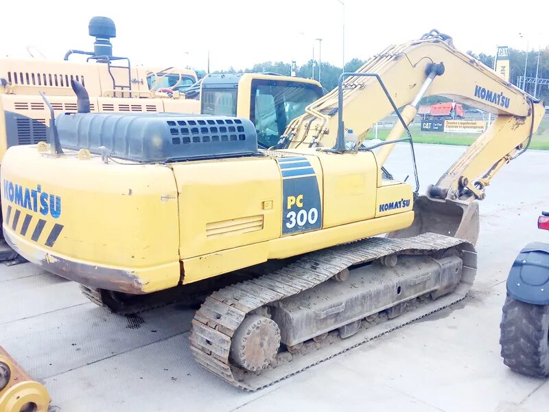 Комацу рс 300. Komatsu 300 экскаватор. Экскаватор Komatsu pc300-8m0. Экскаватор гусеничный Komatsu рс300-8. Экскаватор Коматсу 300-7.