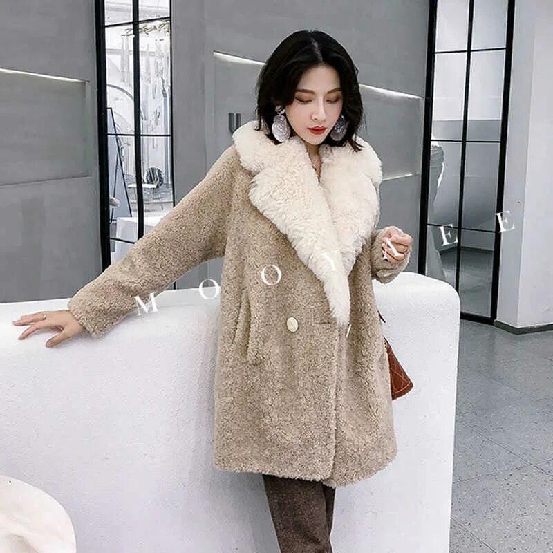 пальто с мехом женское. пальто шуба зимнее женское. пальто шуба зимнее женское. пальто из искусственного меха. эко шубы 2022-2023.