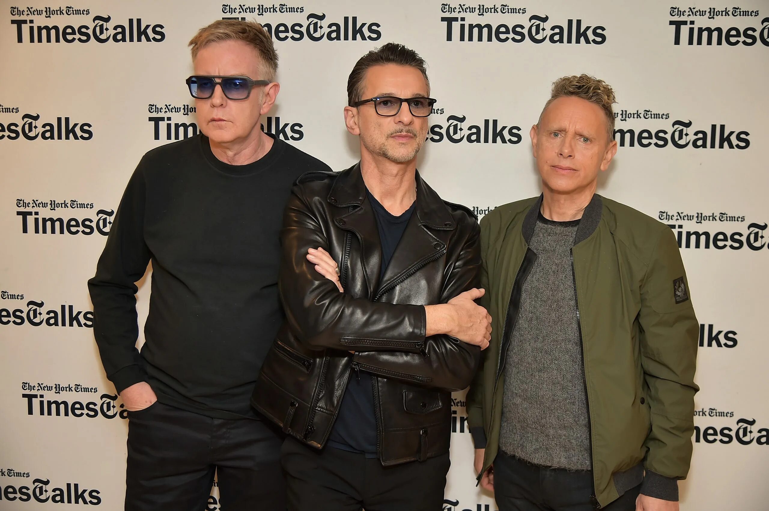 Депеш мод новое 2025. Солист депеш мод. солист depeche mode сейчас. депеш мод солист 1990. солист группы дипре шмот.