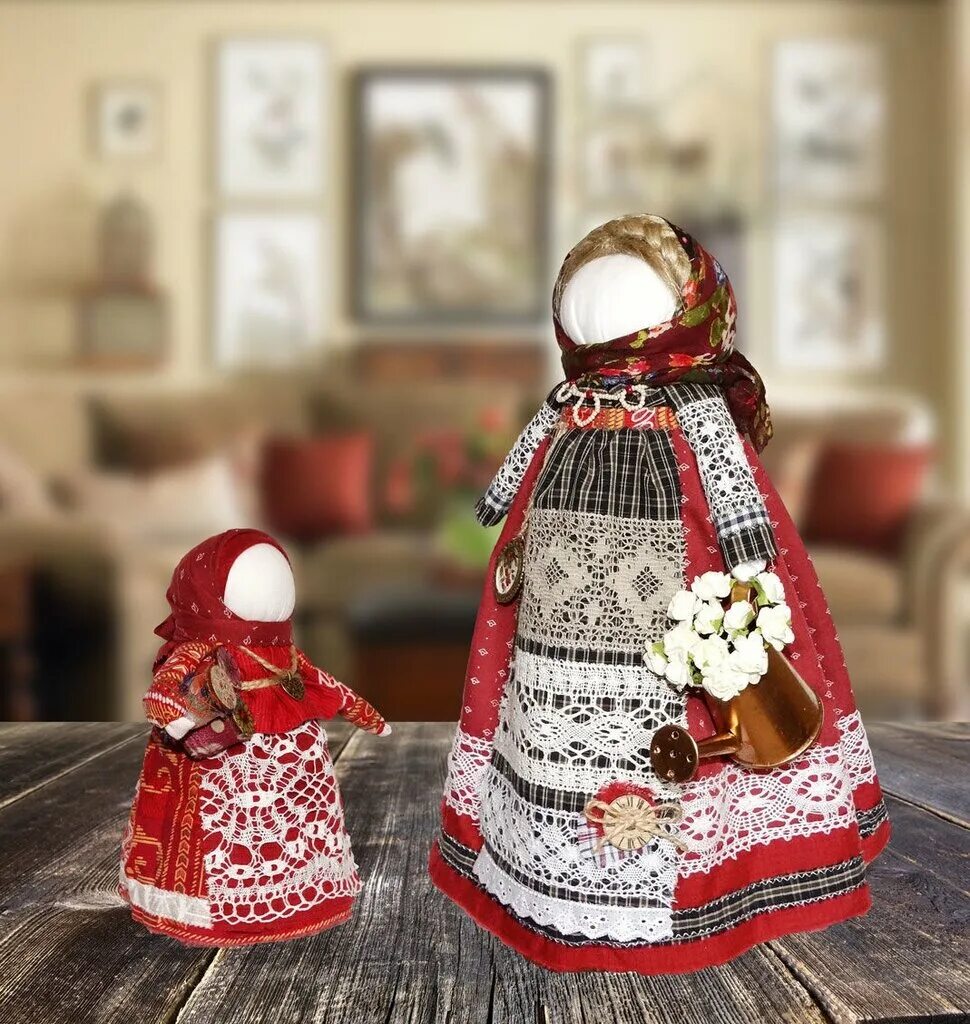 Кукла скрутка. Тульская кукла мотанка. Кукла скрутка оберег. Тряпичная кукла. Закрутка удмуртская кукла оберег.