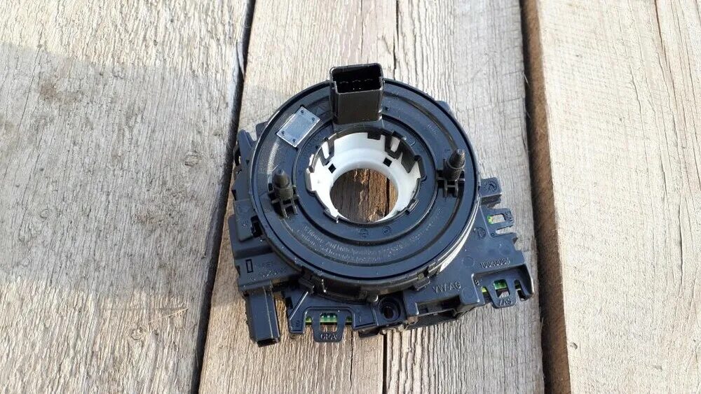 Подрулевой шлейф шкода а5. 5k0953569. 8x0 953 502 4pk. Подрулевой шлейф шкода йети. Подрулевой шлейф шкода а5.