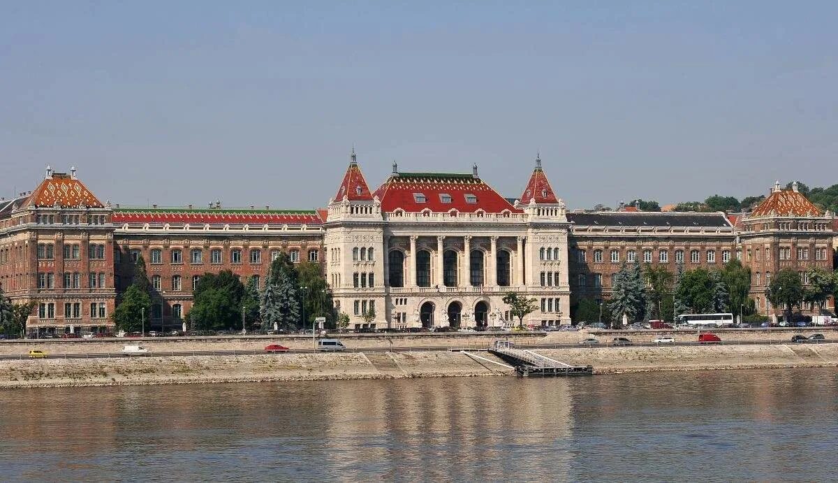 Budapest university