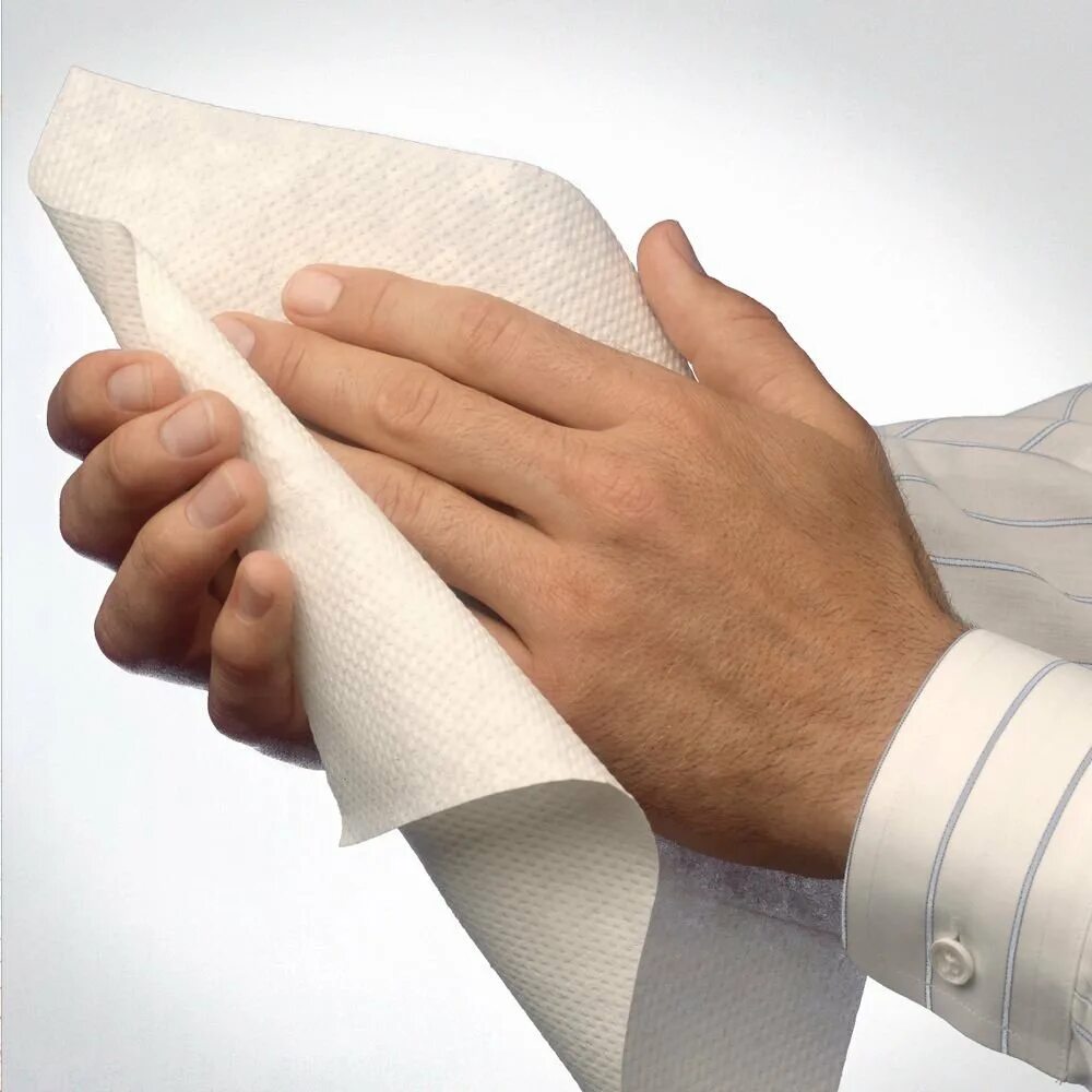 Использованные бумажные полотенца. Полотенца для рук и салфетка. Вытирание рук полотенцем. Салфетки для вытирания рук. Бумажные полотенца для рук.