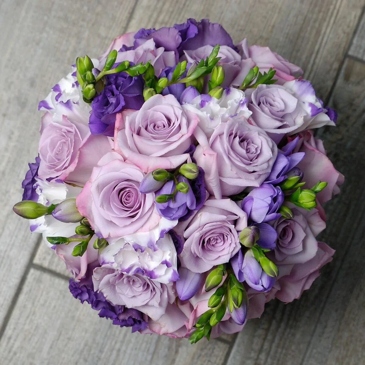 Pin by Lorraine Graham on Flowers Wedding flower photos, Purple wedding flowers,