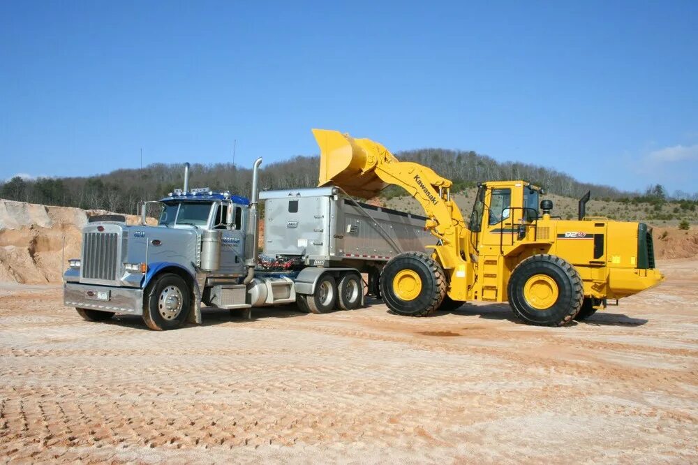 Куртка loading мужская. Loading 45. Полоса загрузки гиф. Загрузка мозга. Loading прикол.